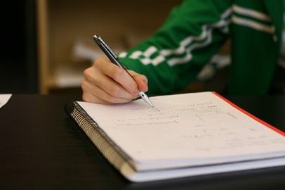 Notes and Practice by Hand in Math Class - Resisting the Paperless Classroom